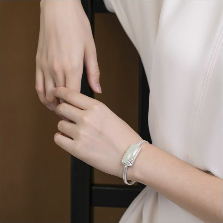Romantic Dainty Jewelry