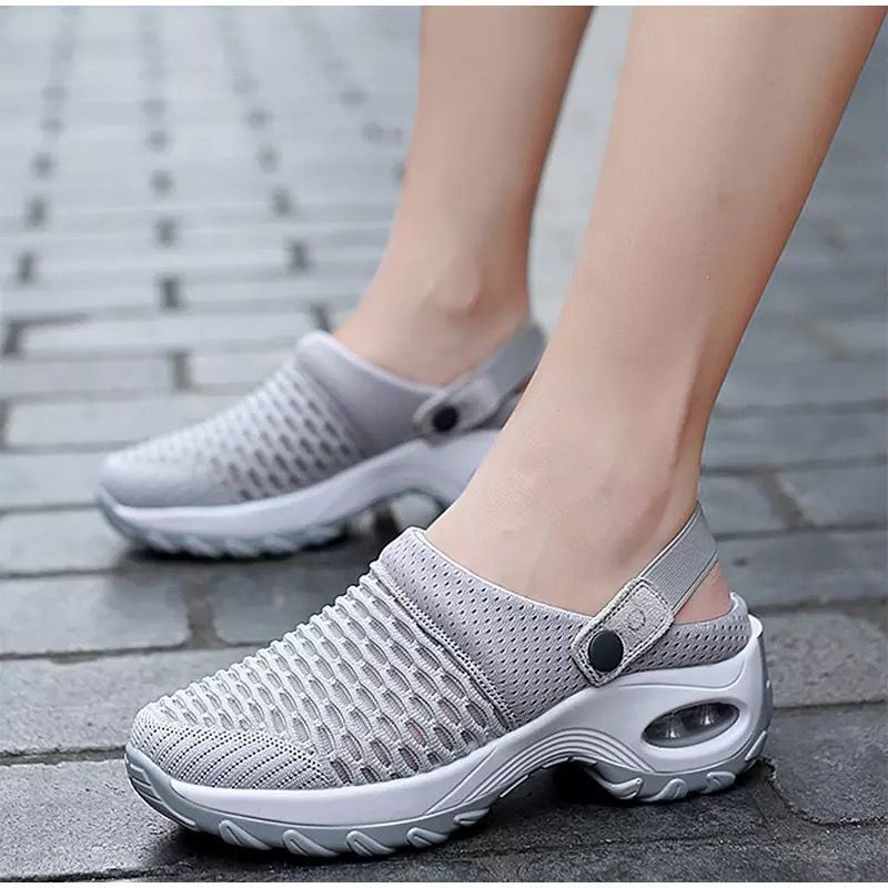 Airy Soft Sandals