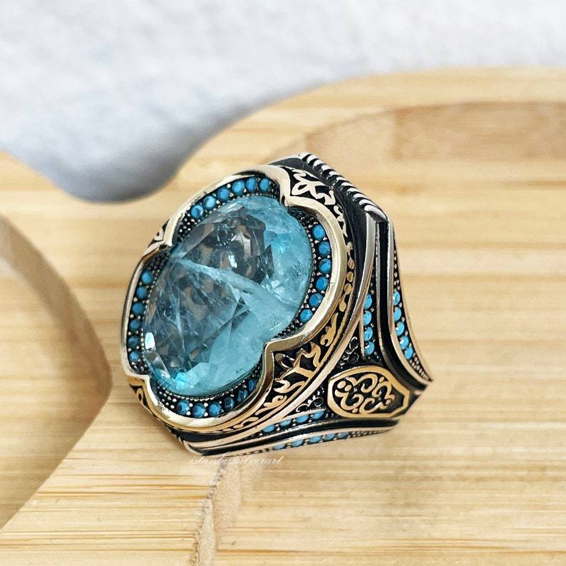 Pretty Vintage Jewelry