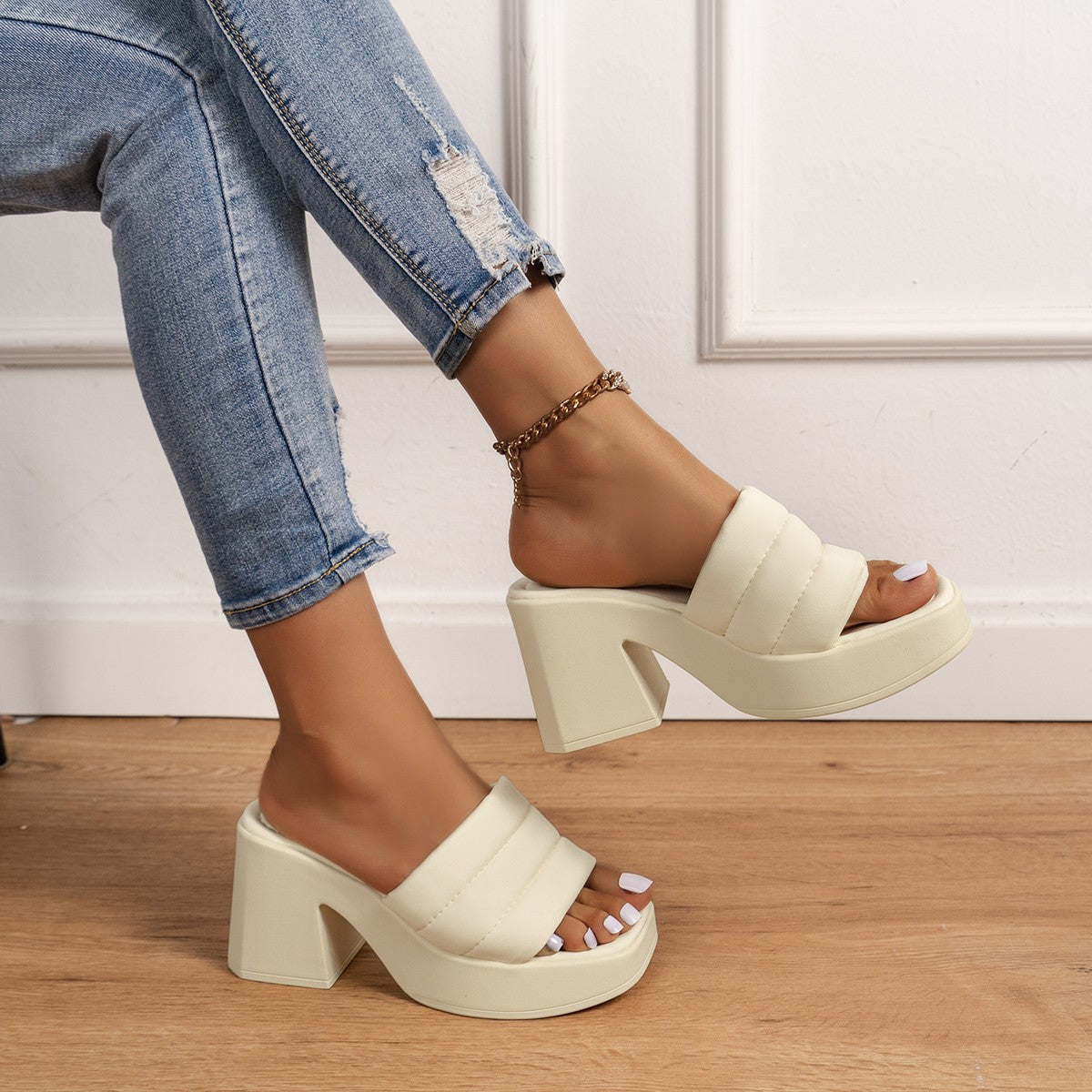 Natural Everyday Sandals