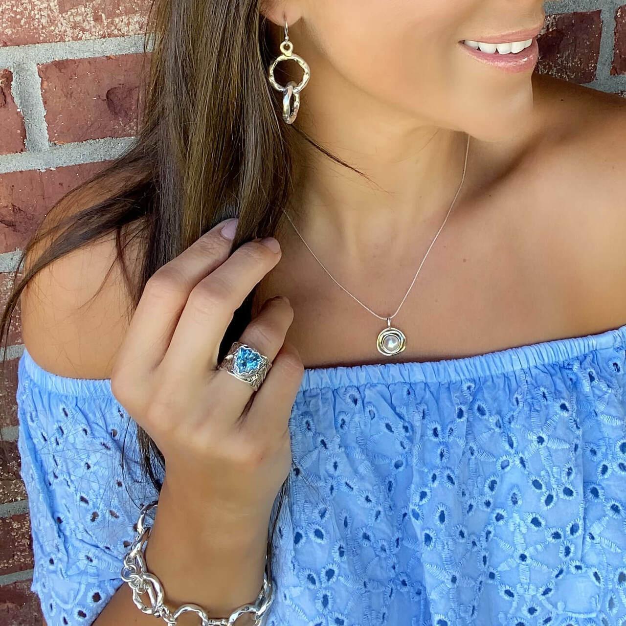 Graceful Charm Jewelry