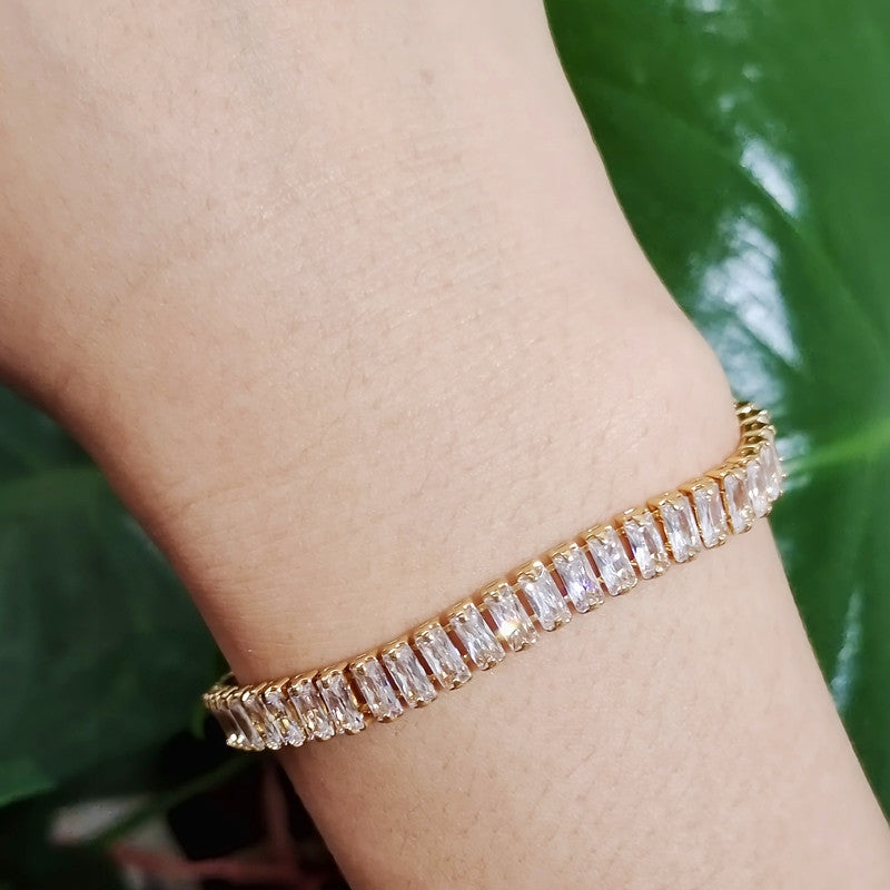 Graceful Silver Jewelry