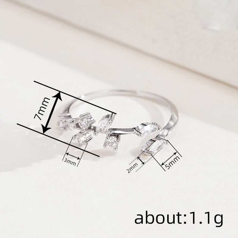 Graceful Minimal Jewelry