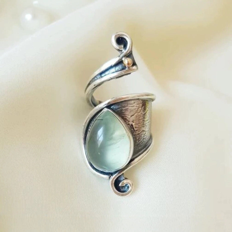 Vintage Crystal Jewelry