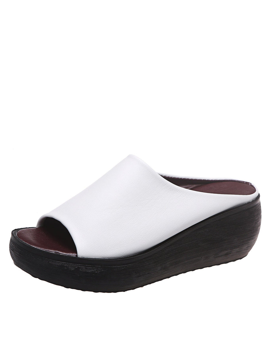Daily Slip-On Sandals
