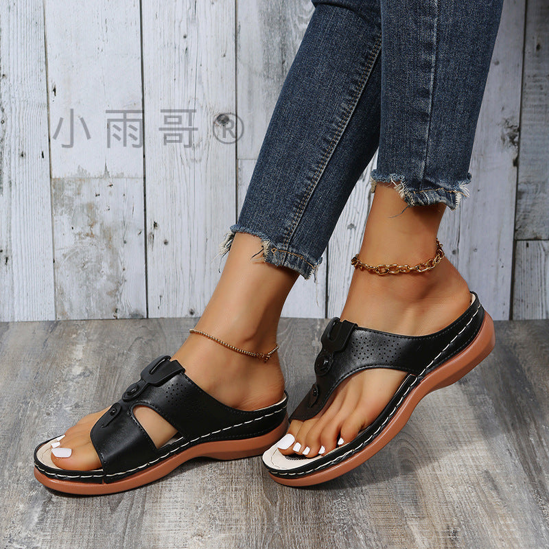 Light Braided Sandals