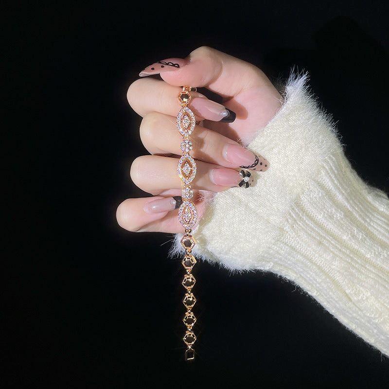 Elegant Pearl Jewelry
