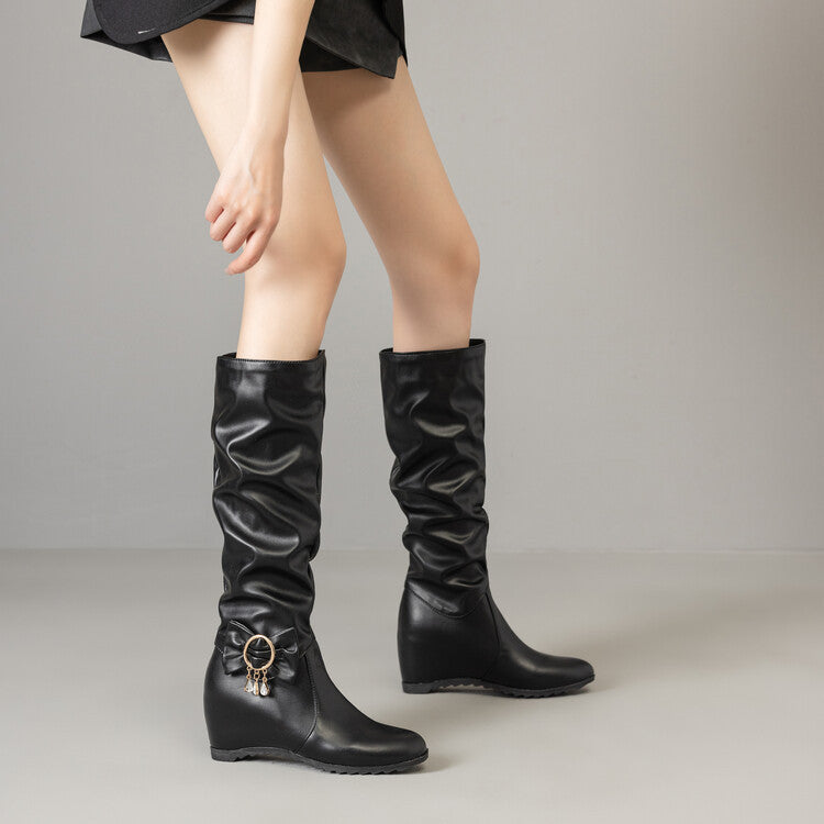 Clean Warm Boots