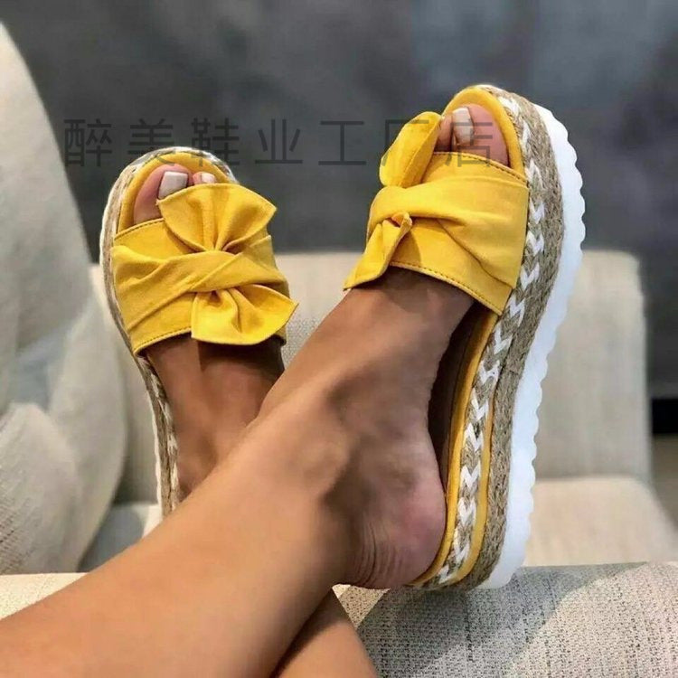 Minimal Everyday Sandals