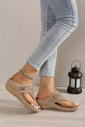 Airy Flat Sandals