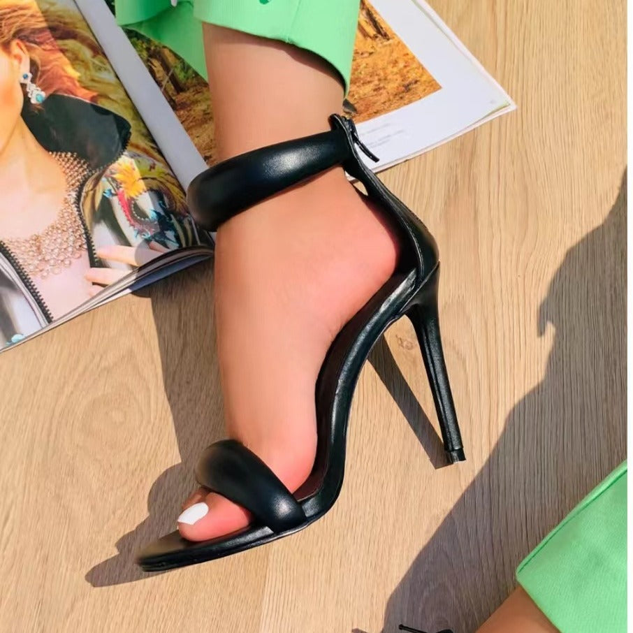 Sunny Lace-Up Sandals