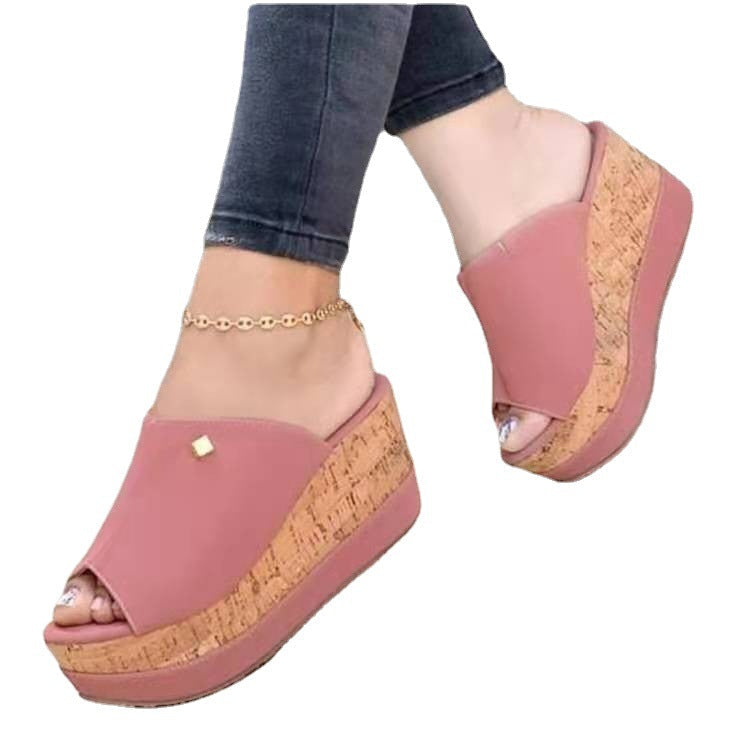 Relaxed Raffia Sandals