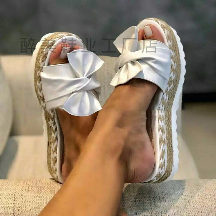 Minimal Everyday Sandals