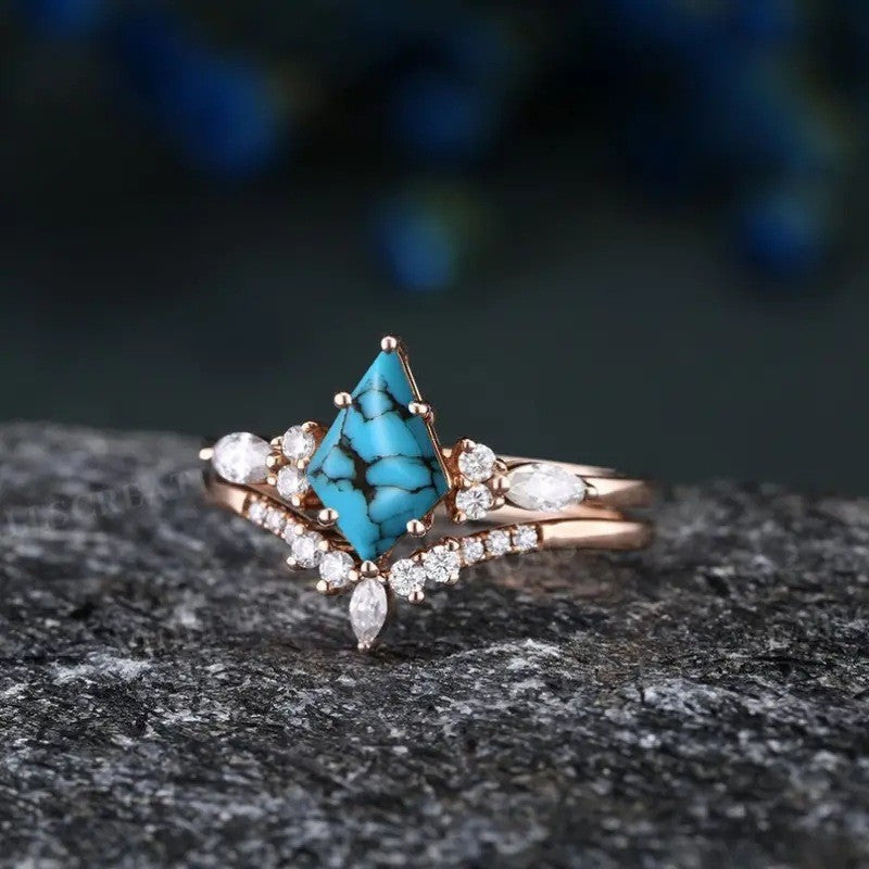 Modern Natural Jewelry
