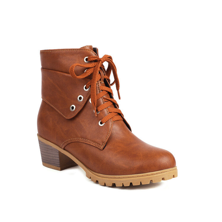 Coastal Minimal Boots