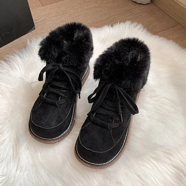 Weekend Minimal Boots