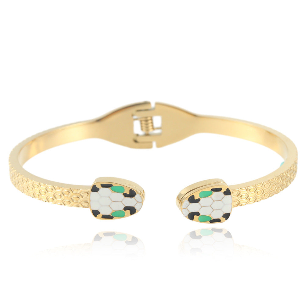 Modern Pearl Jewelry