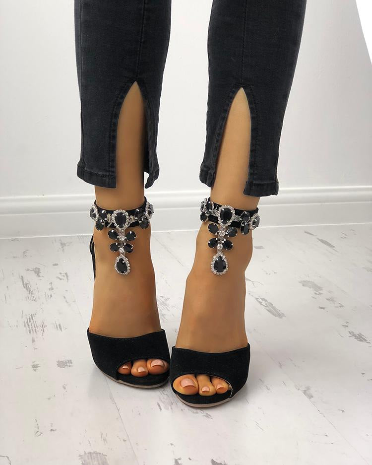 Vacation Raffia Sandals