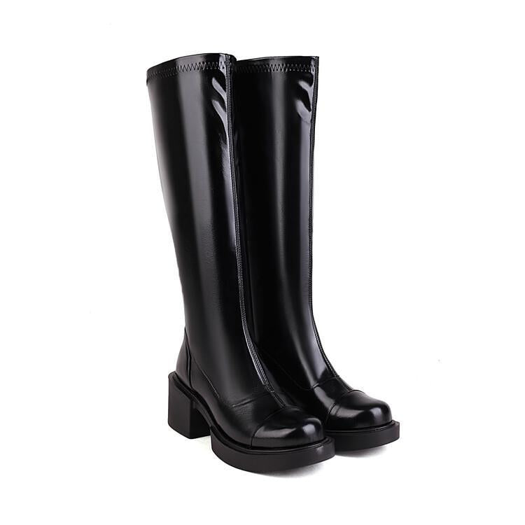 Minimal Autumn Boots