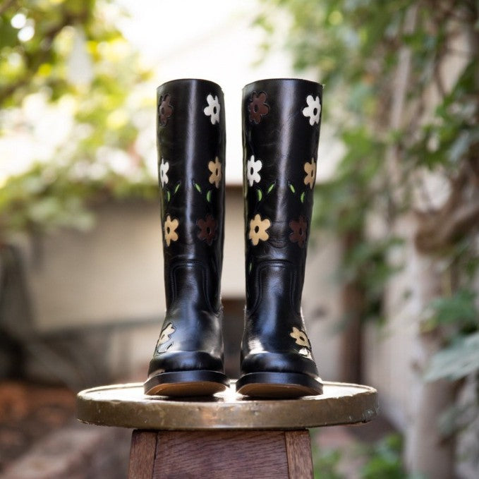 Modern Autumn Boots
