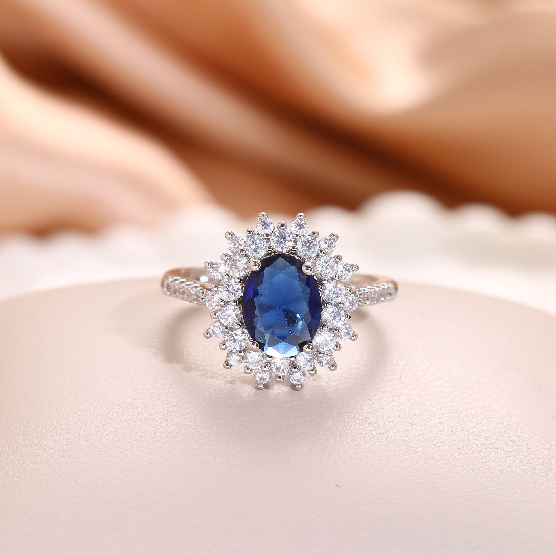 Modern Gold Jewelry
