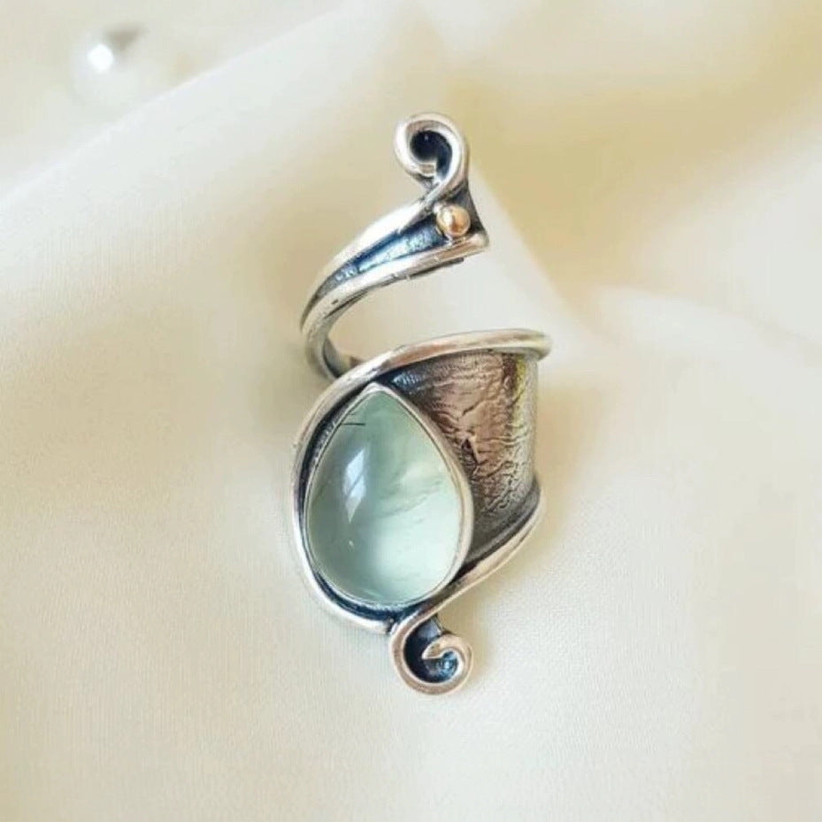 Vintage Crystal Jewelry