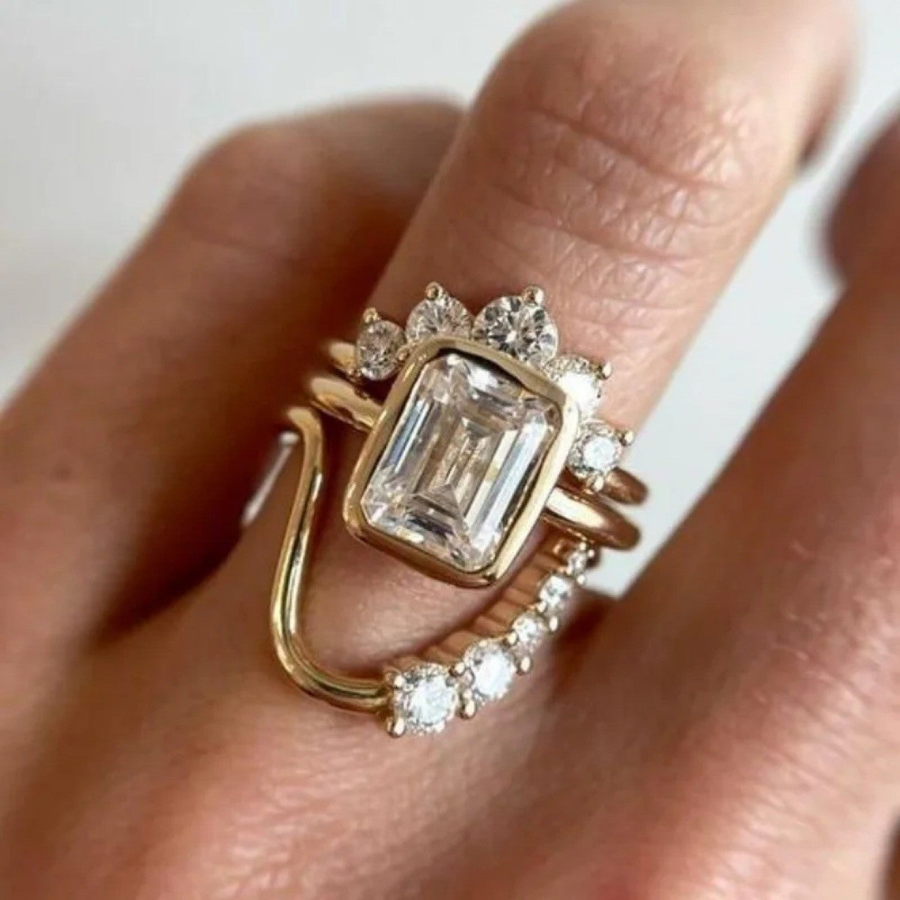 Vintage Gold Jewelry