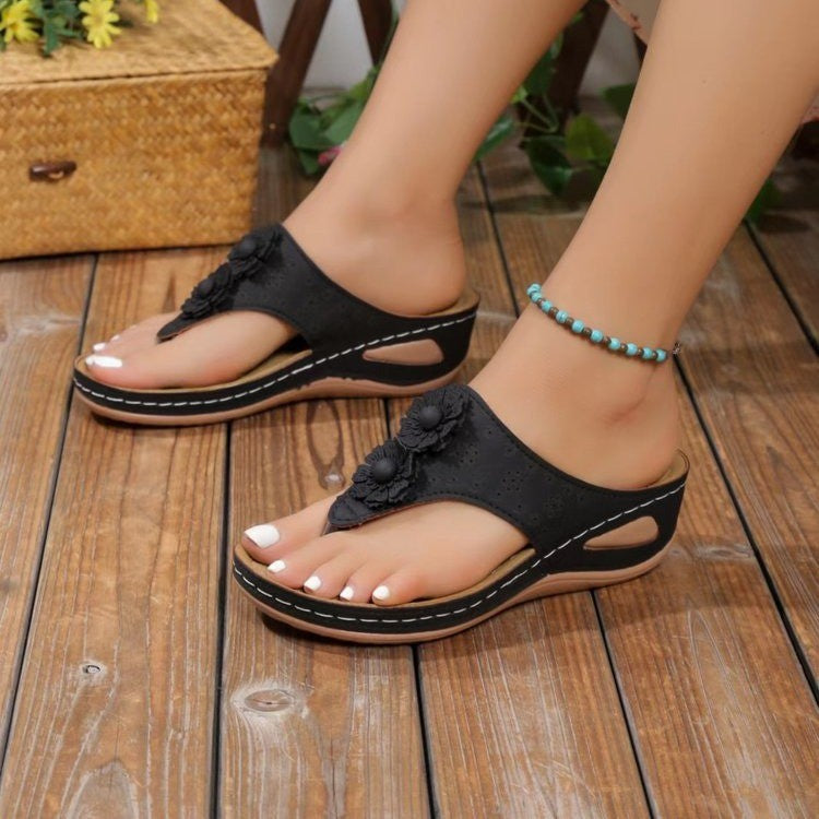 Easy Heeled Sandals