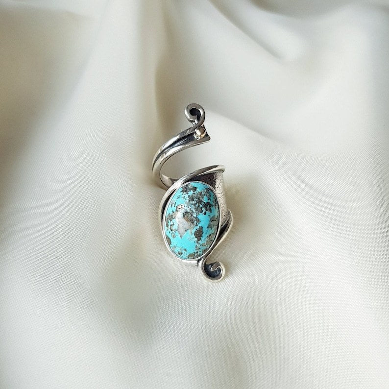 Everyday Minimal Jewelry