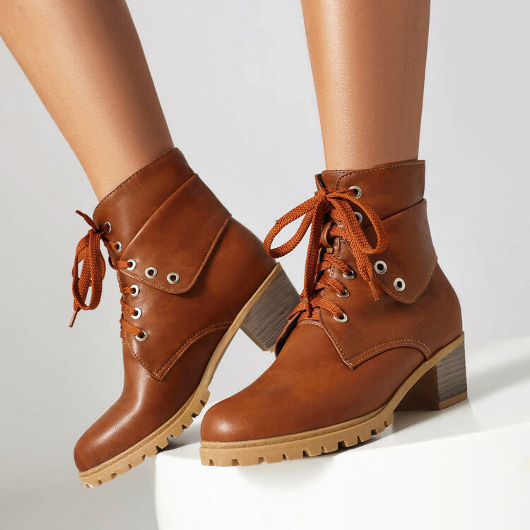 Coastal Minimal Boots