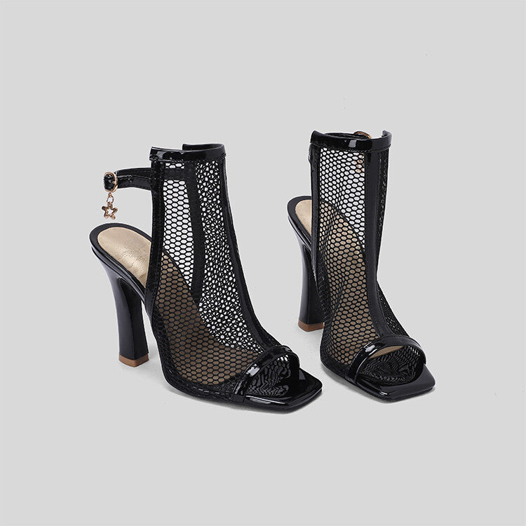 Simple Zip-Up Boots