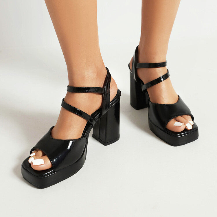 Daily Lightweight Sandals