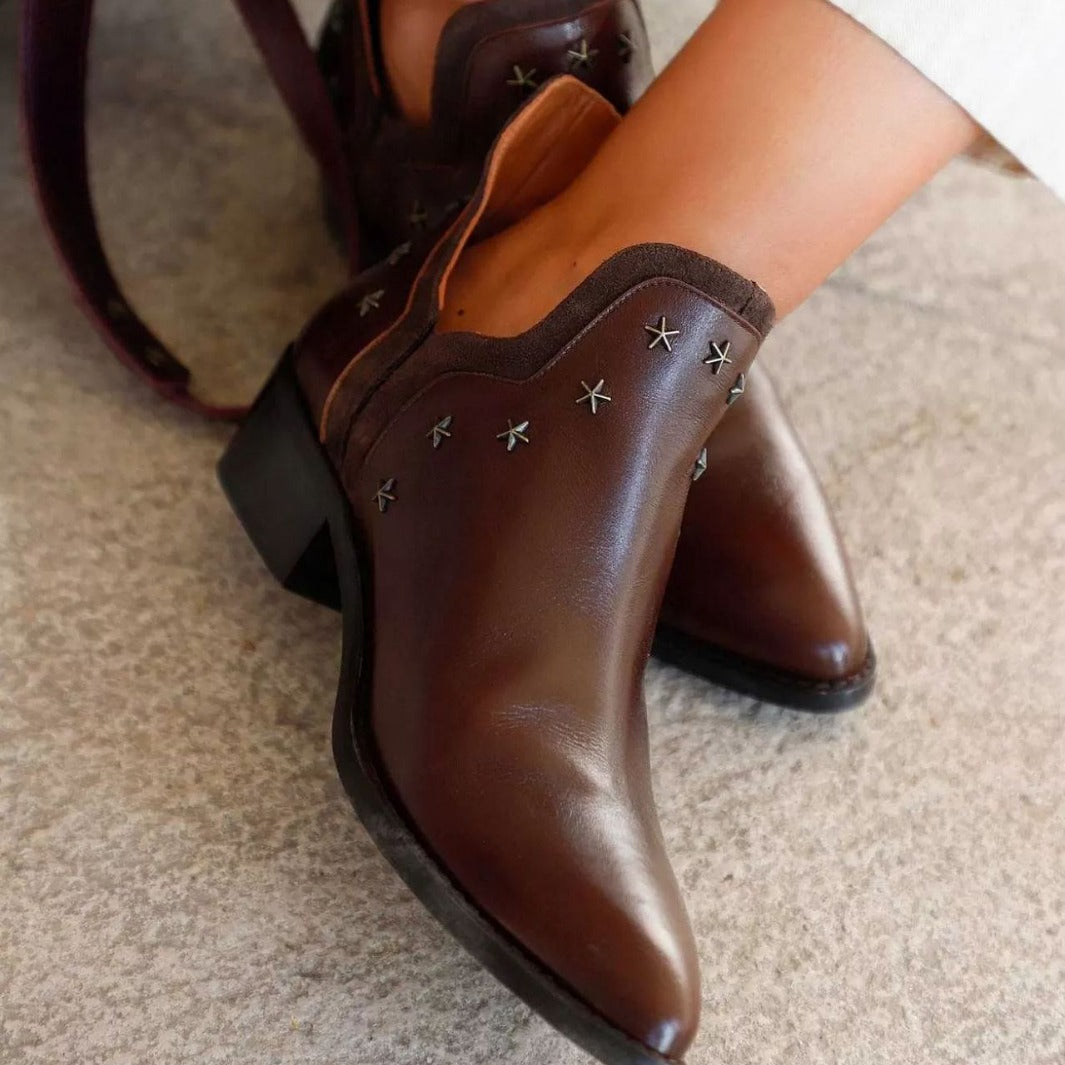 Comfortable Buckled Boots