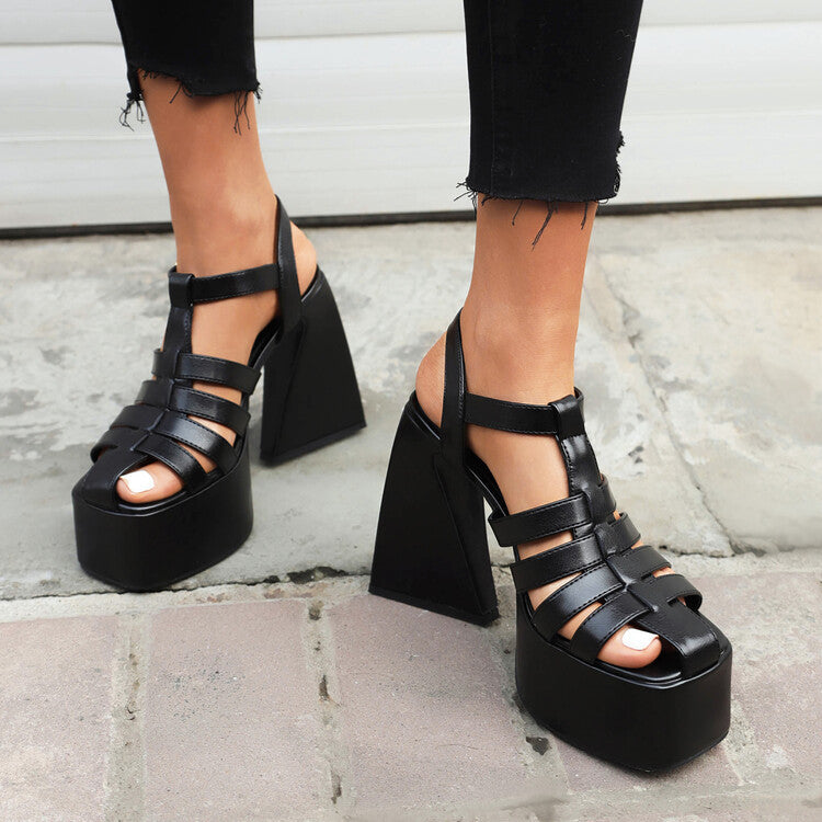 Airy Lace-Up Sandals