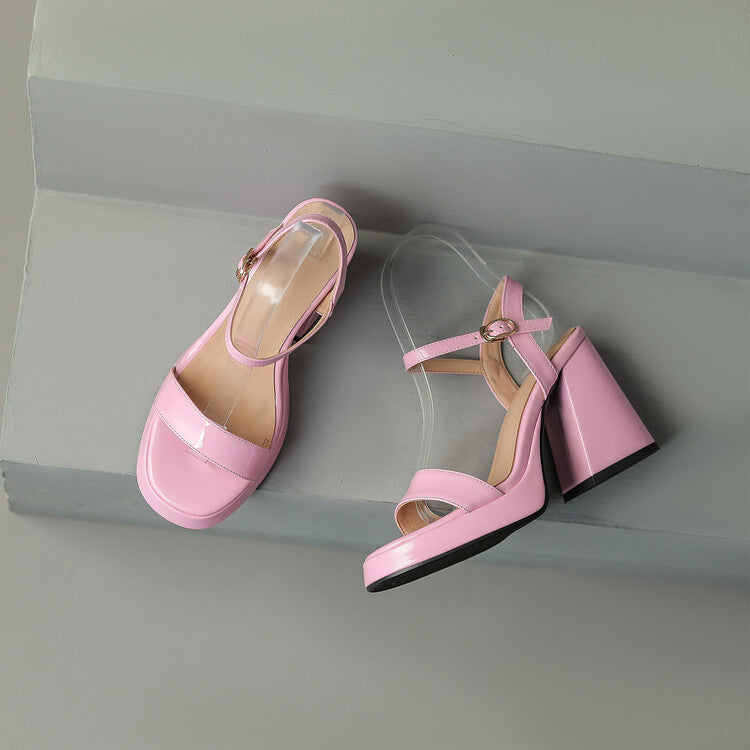 Weekend Cushioned Sandals