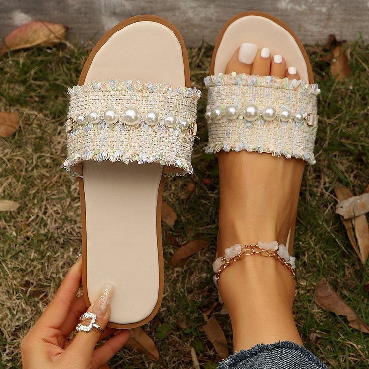 Warm Raffia Sandals