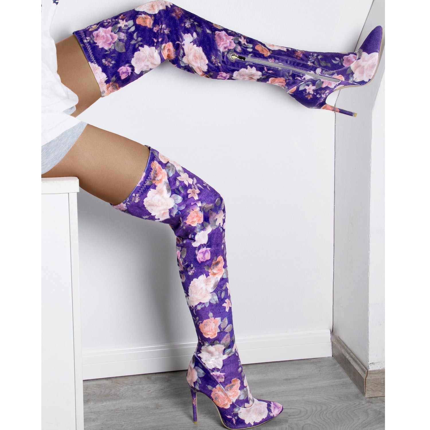 Relaxed Block-Heel Boots