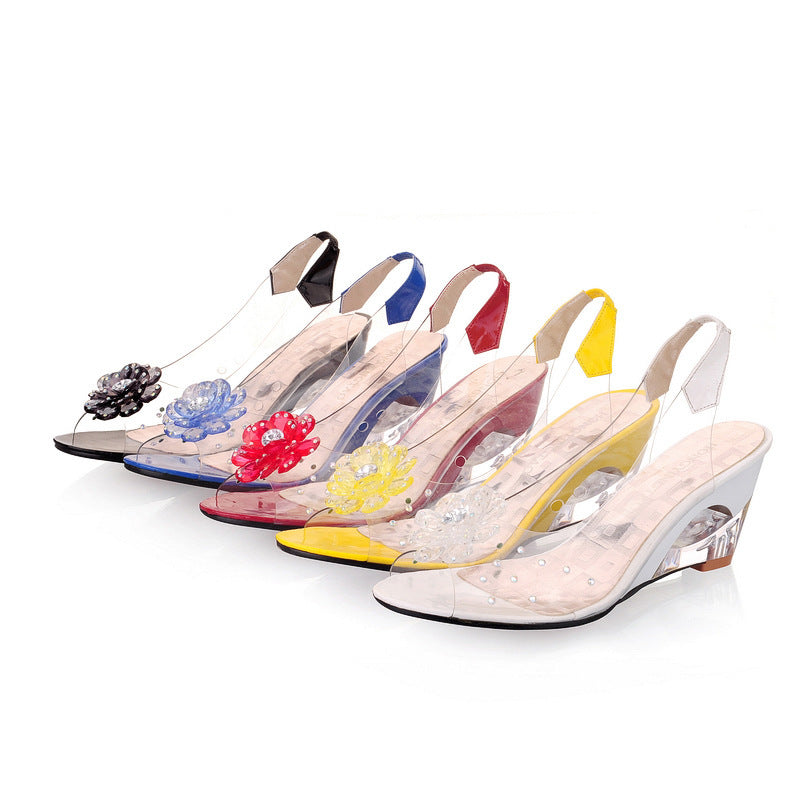 Airy Platform Sandals