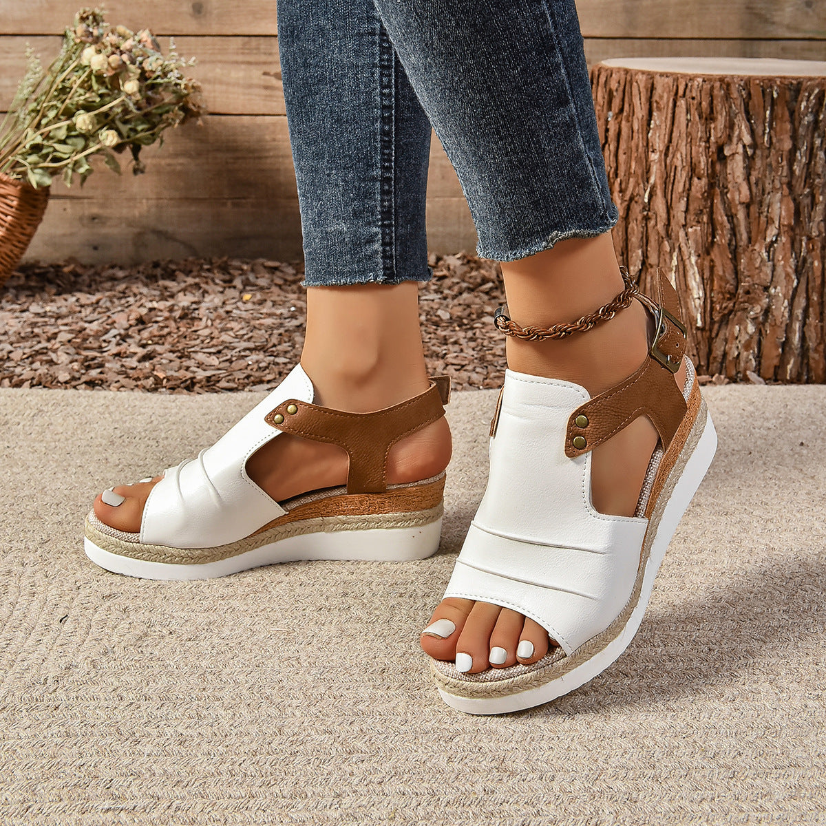 Breezy Lightweight Sandals