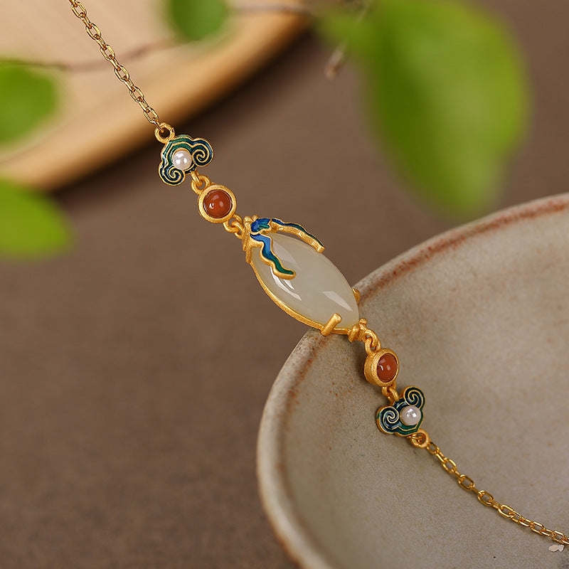Elegant Vintage Jewelry