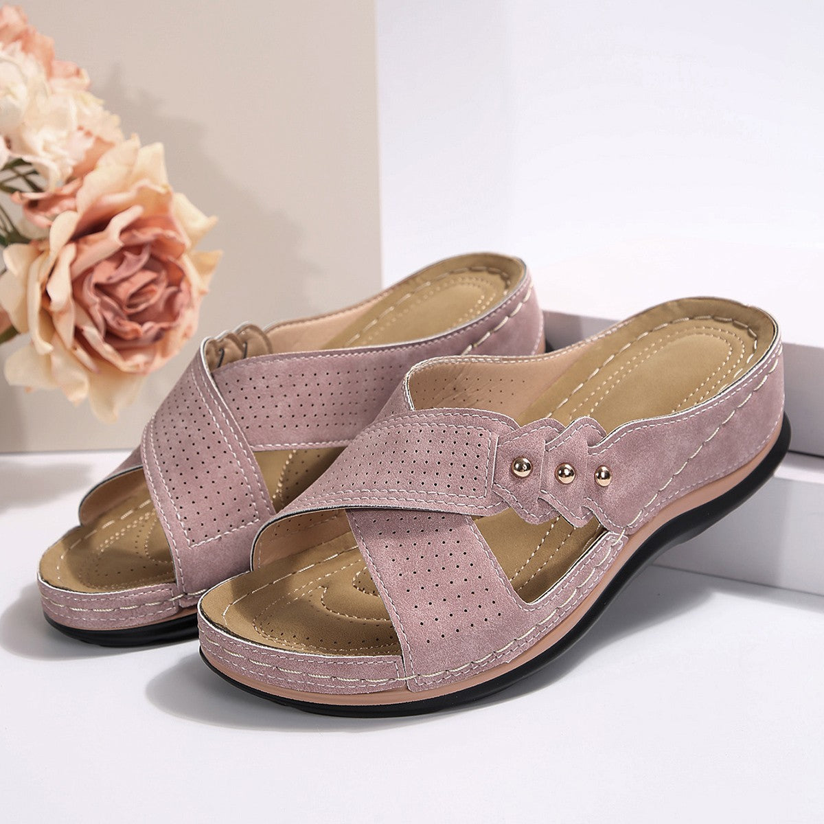 Minimal Everyday Sandals