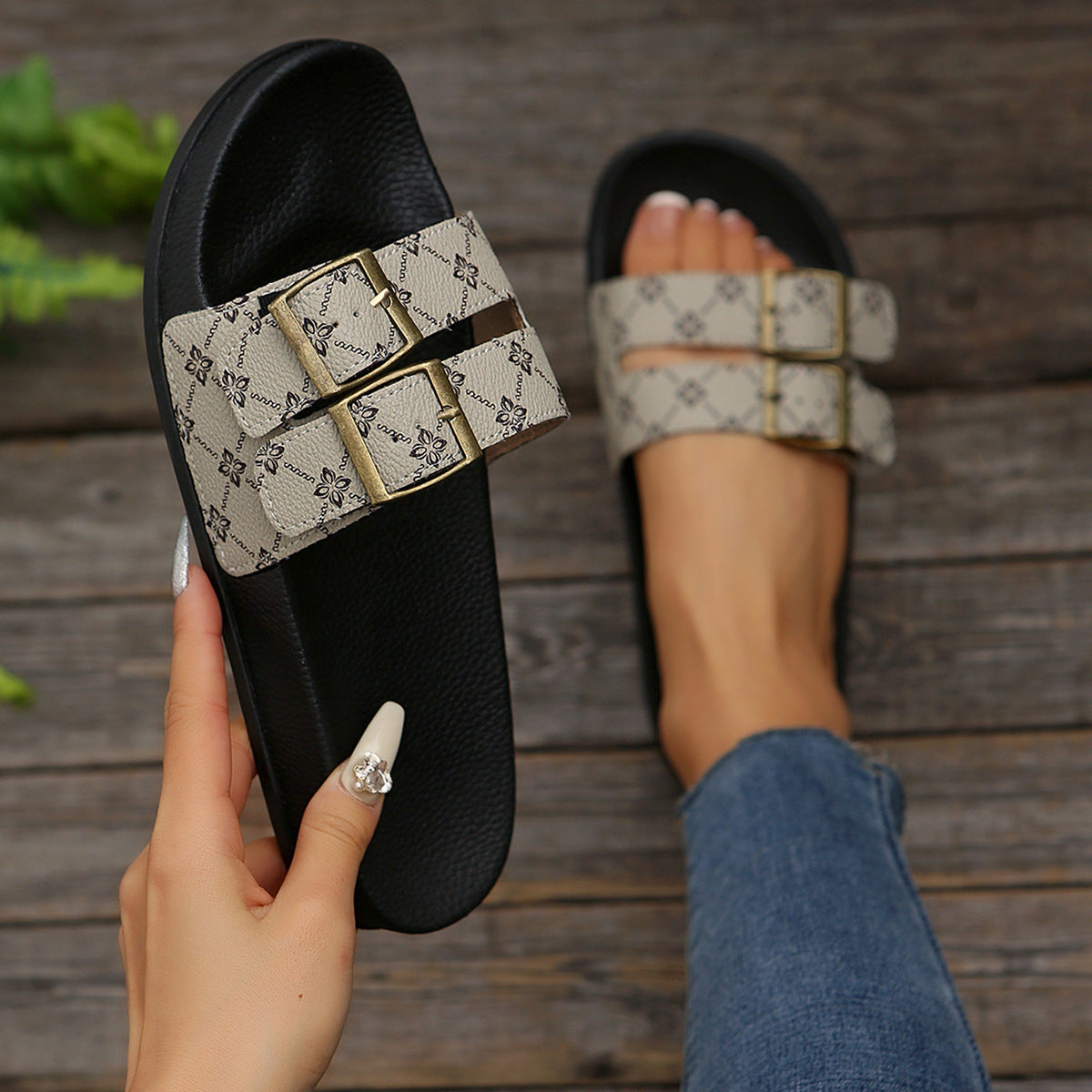 Clean Flat Sandals