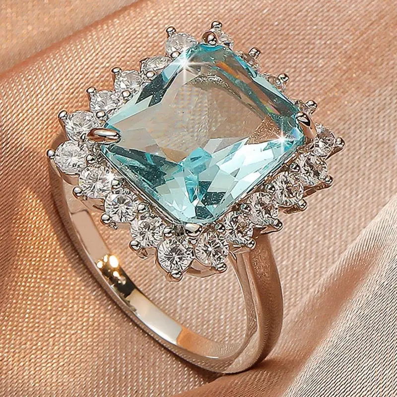 Modern Dainty Jewelry