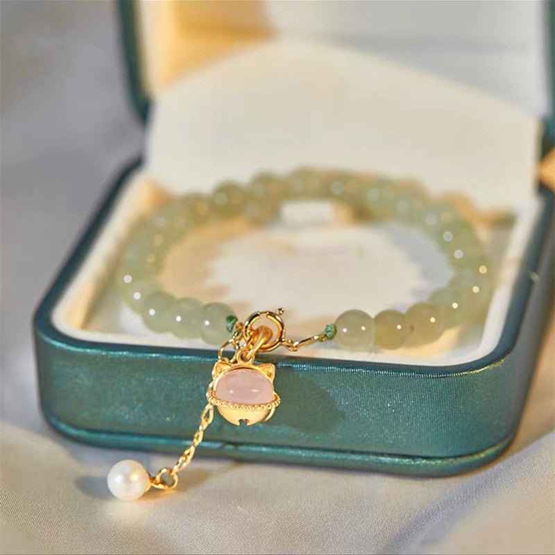 Elegant Vintage Jewelry