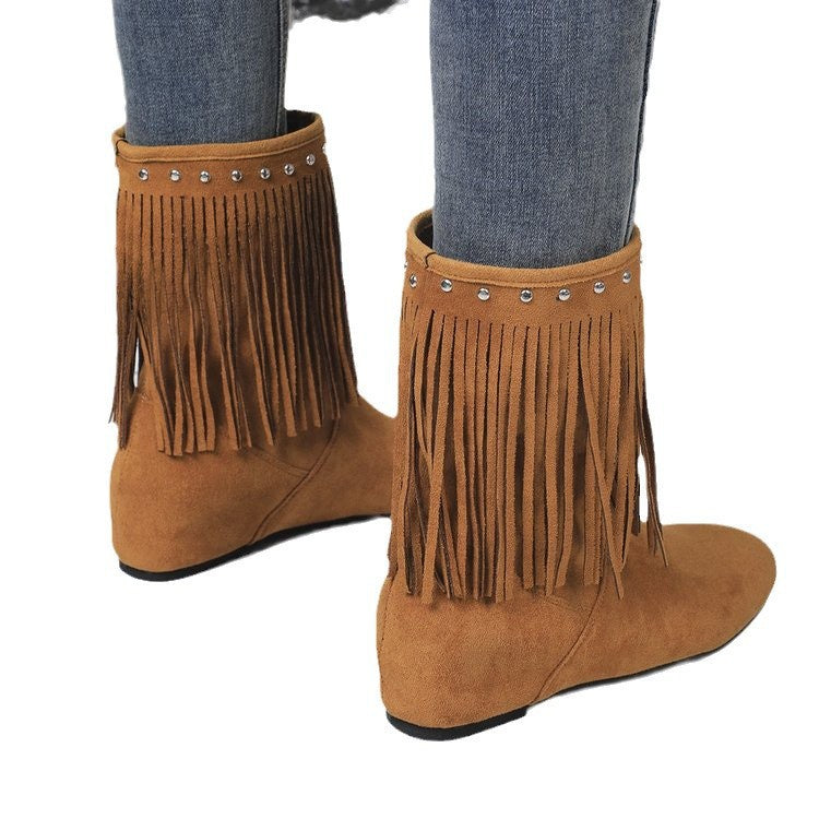 Walking Chelsea Boots