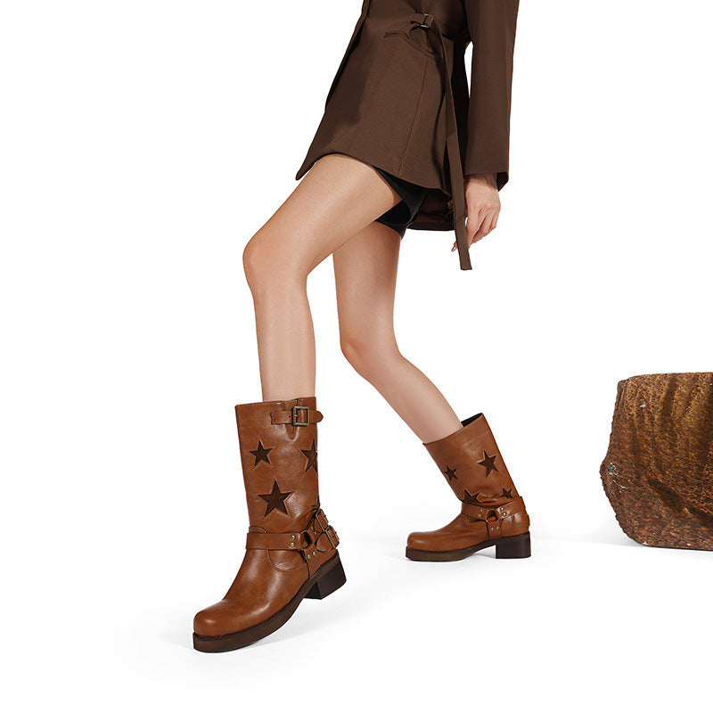 Timeless Minimal Boots