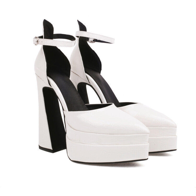 Resort Slip-On Sandals