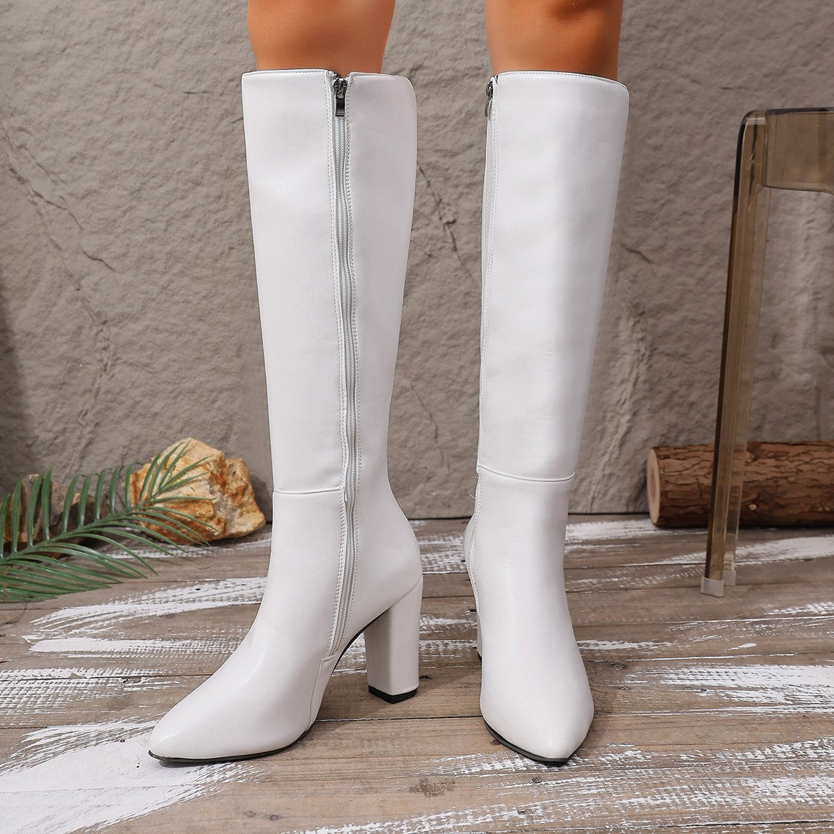 Relaxed Short Boots