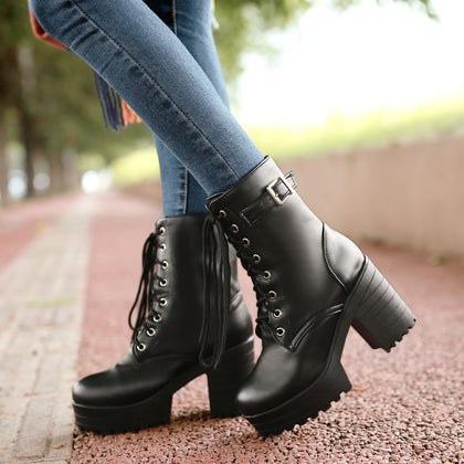 Light Soft Boots