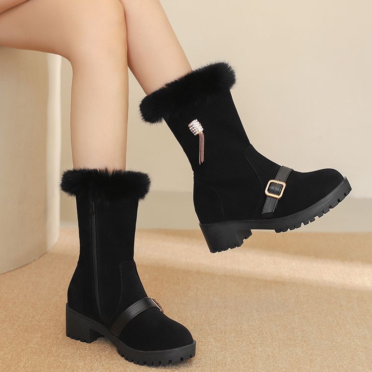 Modern Chelsea Boots